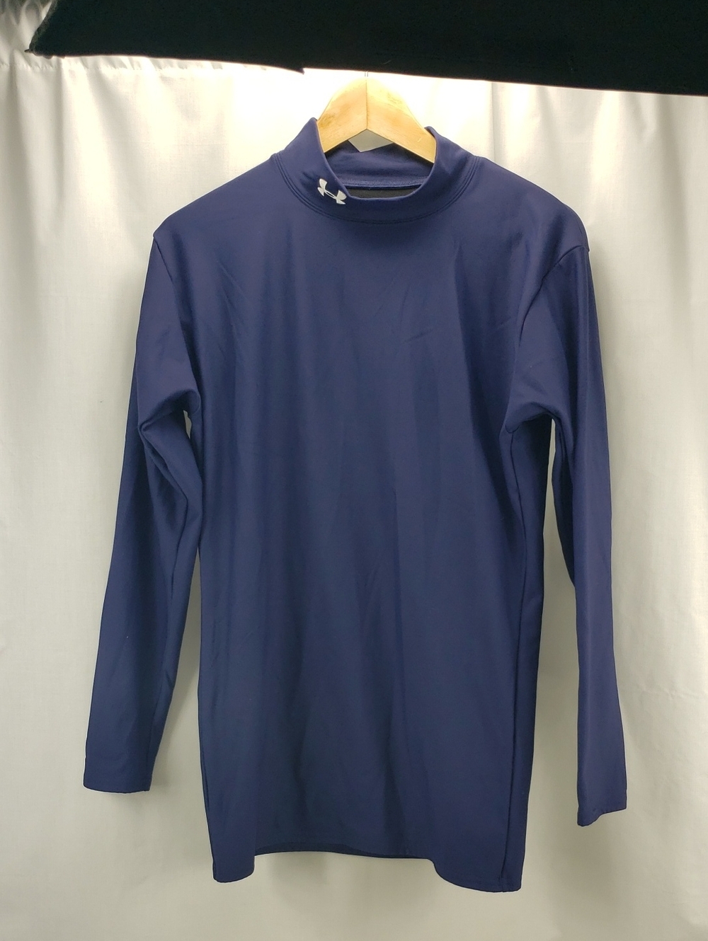 Under Armour Turtleneck Size XL
